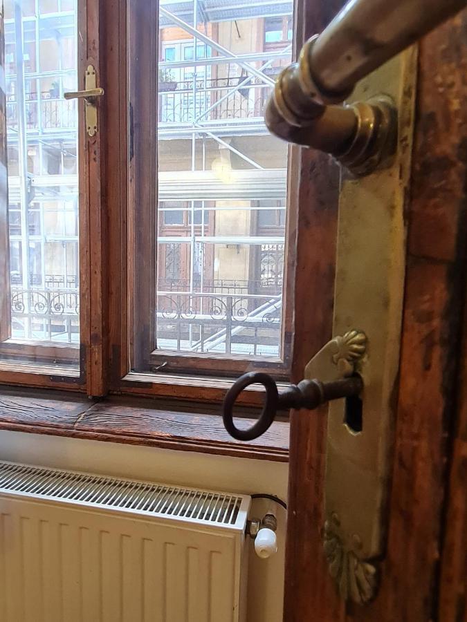 Weiner Downtown Lägenhet Budapest Exteriör bild
